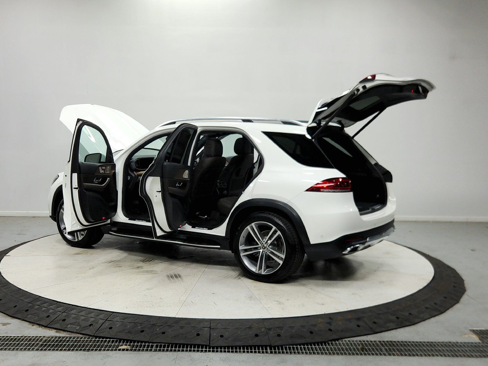 Used 2022 Mercedes-Benz GLE 350 image 14