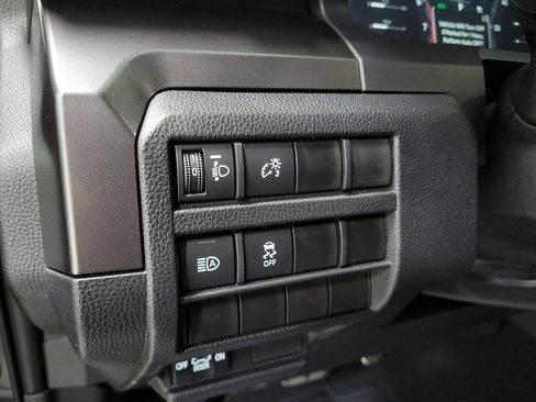 Certified 2025 Toyota Tacoma TRD Sport w/ Blackout Package (GST) image 14