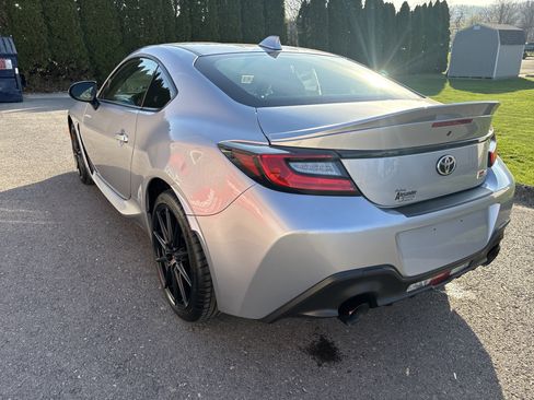 Certified 2026 Toyota GR86 Premium w/ ALL Weather Mat Package (TMS) image 6