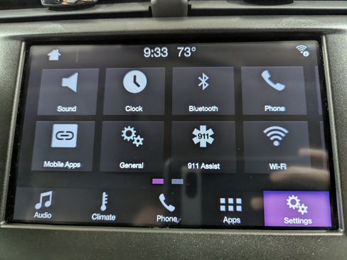 Used 2017 Ford Fusion SE w/ Fusion SE Technology Package FWD image 24