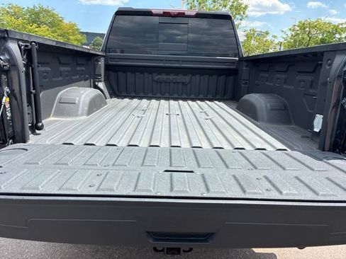 Certified 2024 GMC Sierra 3500 AT4 w/ AT4 Premium Plus Package AWD/4WD image 36