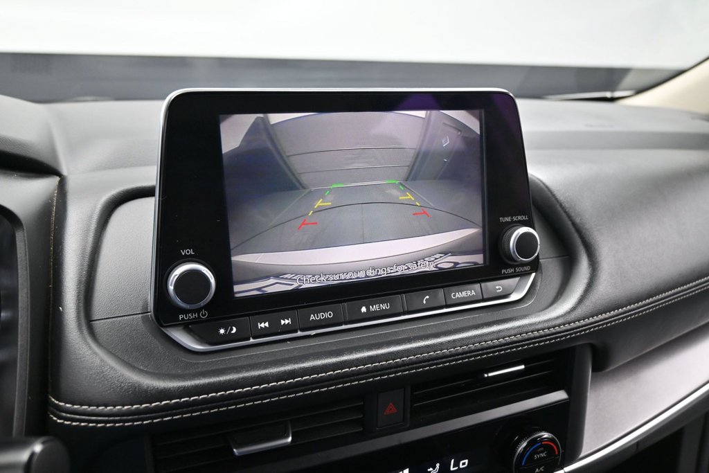 Used 2024 Nissan Rogue SV AWD/4WD image 15
