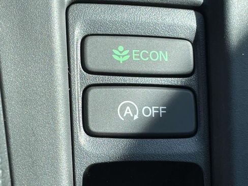 Used 2025 Honda Accord LX image 33