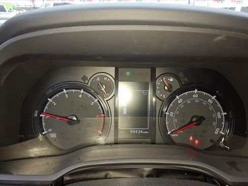 Used 2021 Toyota 4Runner SR5 image 15