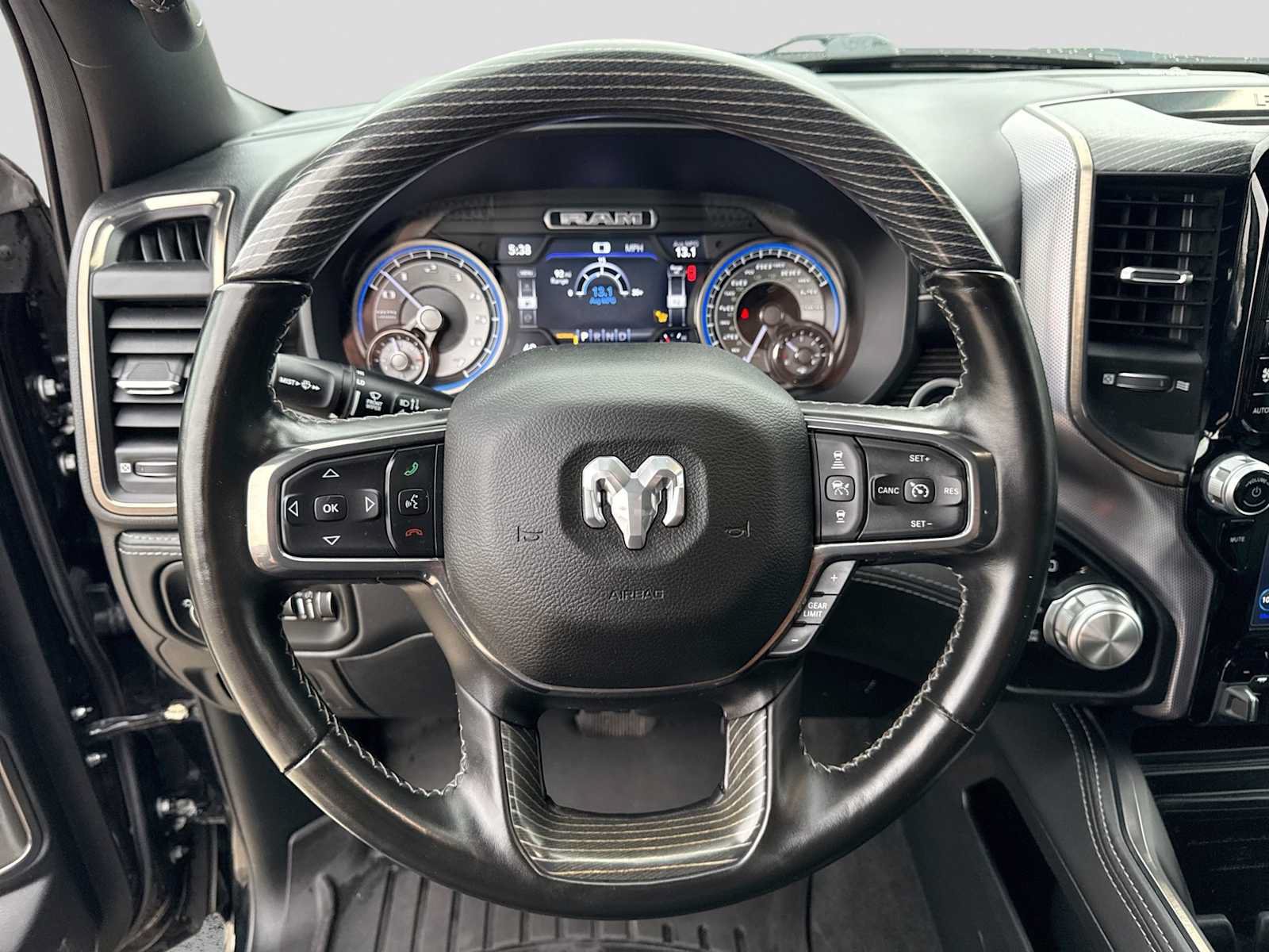 Used 2021 RAM 1500 Limited AWD/4WD image 22