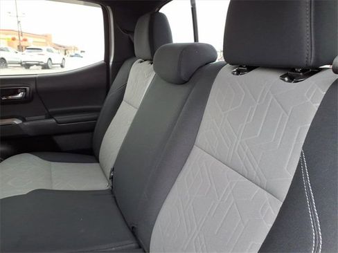 Certified 2023 Toyota Tacoma TRD Off-Road image 18