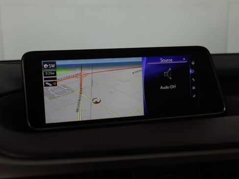 Used 2019 Lexus RX 350L FWD image 8