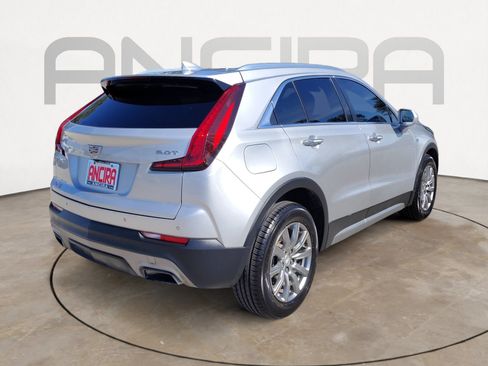 Used 2019 Cadillac XT4 Premium Luxury w/ Cold Weather Package FWD image 11