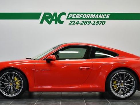 Used 2017 Porsche 911 Carrera image 2