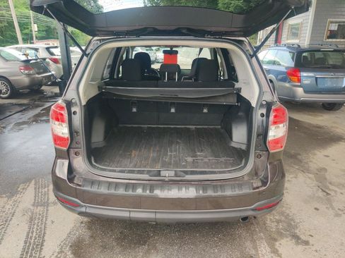 Used 2014 Subaru Forester 2.5i Premium w/ All-Weather Package AWD/4WD image 14