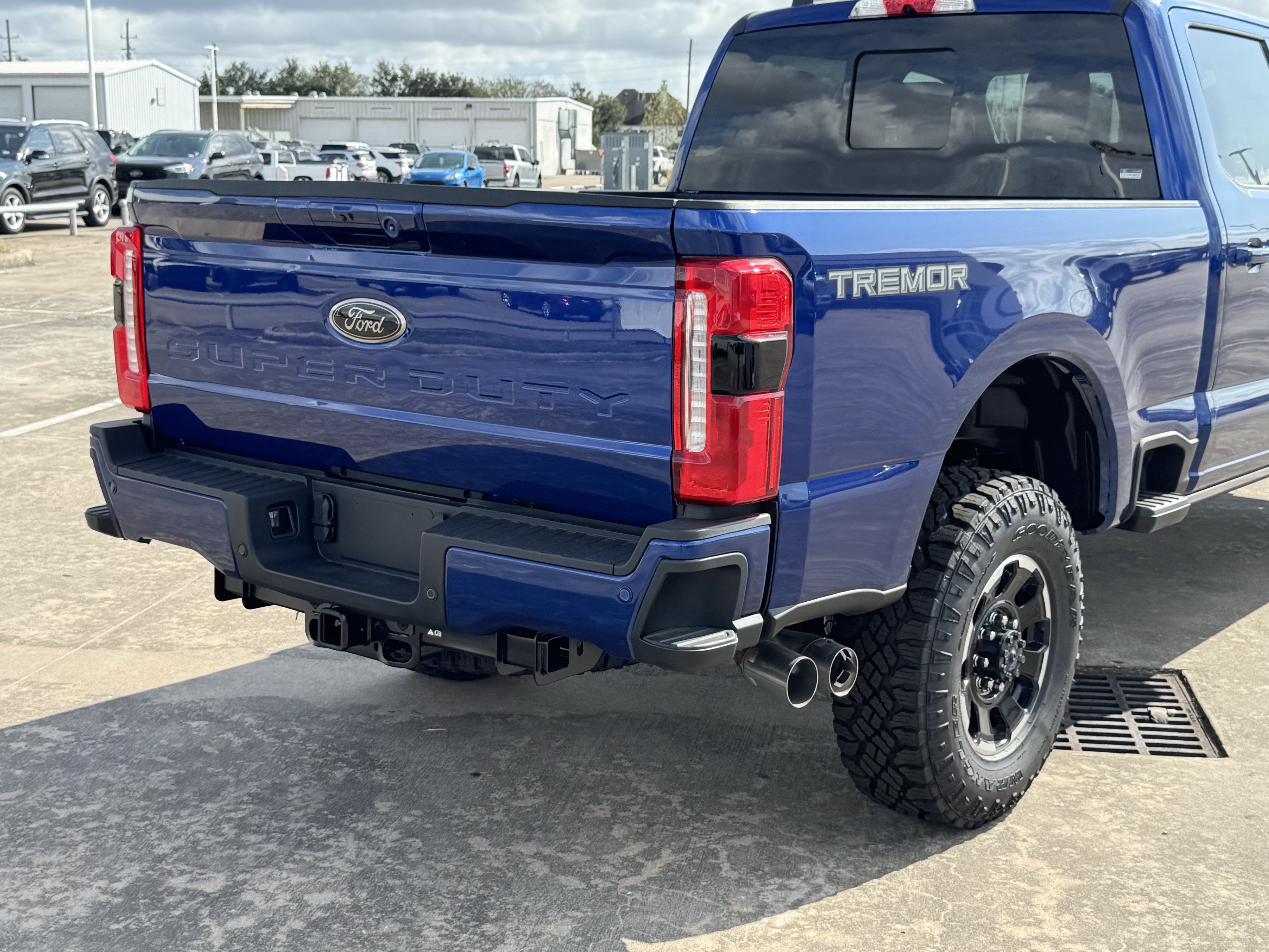 New 2026 Ford F250 Lariat w/ Tremor Off-Road Package AWD/4WD image 7