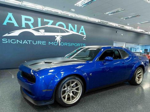 Used 2020 Dodge Challenger R/T Scat Pack RWD image 1