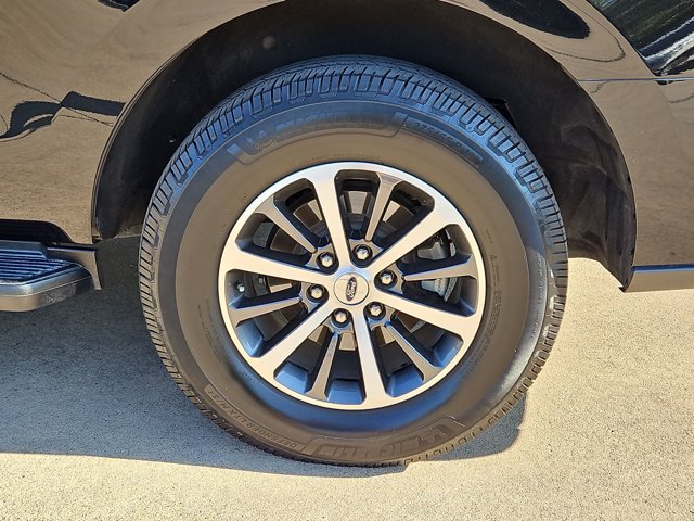 Used 2020 Ford Expedition XLT RWD image 24