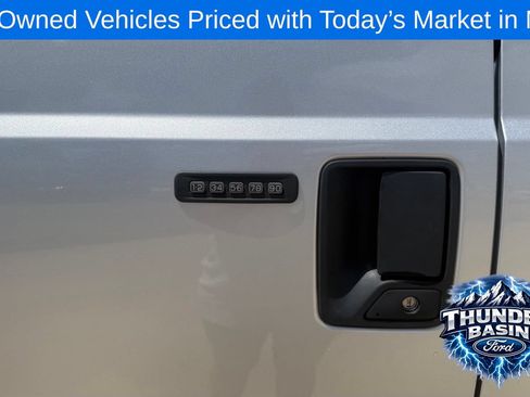 Used 2015 Ford F350 XLT w/ XLT Interior Package AWD/4WD image 7
