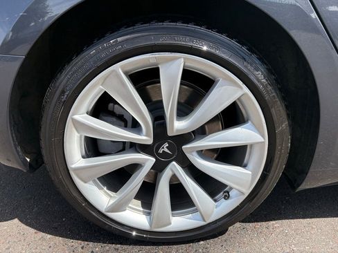 Used 2018 Tesla Model 3 Long Range AWD/4WD image 5