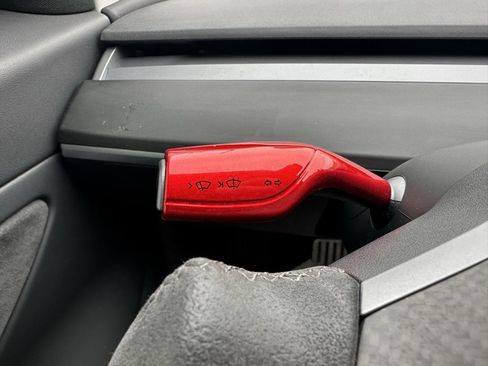 Used 2019 Tesla Model 3 Performance image 18