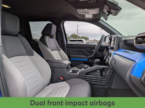 Used 2025 Toyota Tacoma TRD Sport AWD/4WD image 29