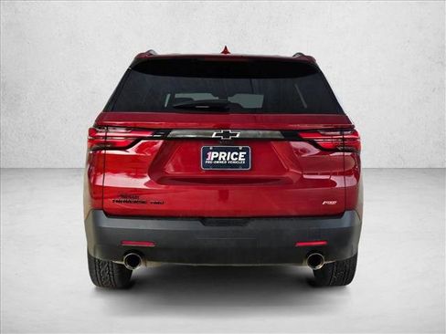 Used 2023 Chevrolet Traverse RS image 6