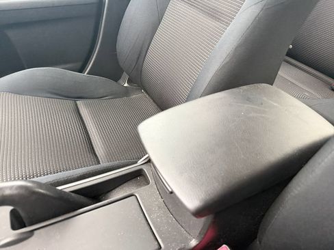 Used 2012 MAZDA MAZDA3 i Touring FWD image 29