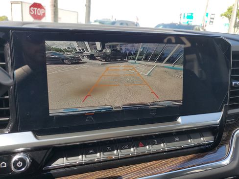 Used 2023 GMC Sierra 1500 Elevation image 10