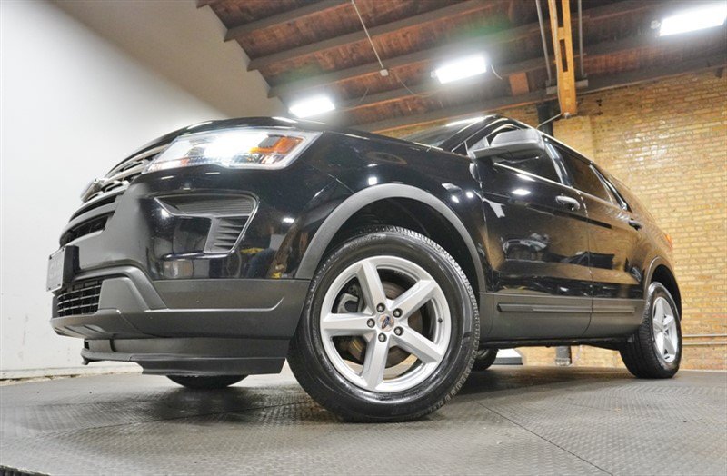 Used 2018 Ford Explorer 4WD image 3