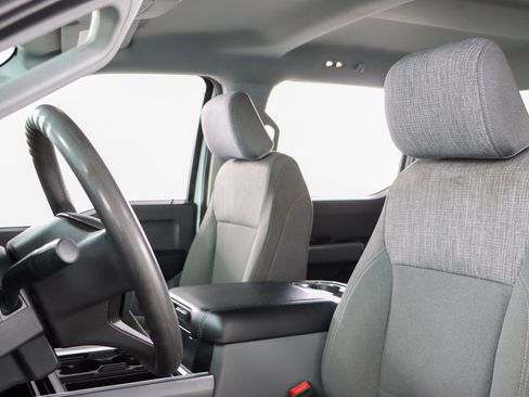 Used 2024 Ford F250 XLT w/ FX4 Off-Road Package image 25