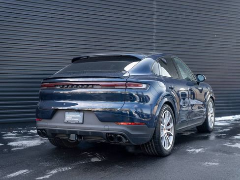 New 2026 Porsche Cayenne S image 12