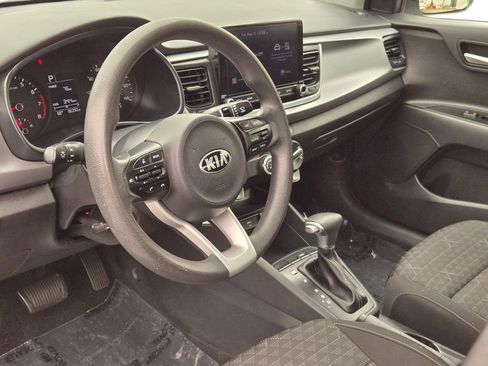 Certified 2021 Kia Rio S FWD image 16