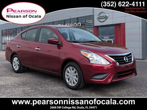 Certified 2017 Nissan Versa SV FWD image 1