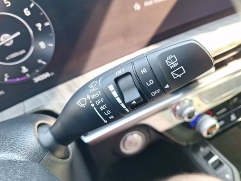 Used 2025 Kia Telluride SX FWD image 20