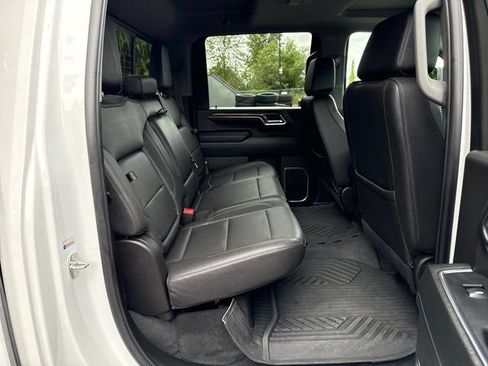 Used 2024 Chevrolet Silverado 3500 LT w/ Safety Package AWD/4WD image 10