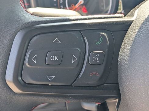 Used 2024 Jeep Gladiator Rubicon w/ Safety Group AWD/4WD image 17