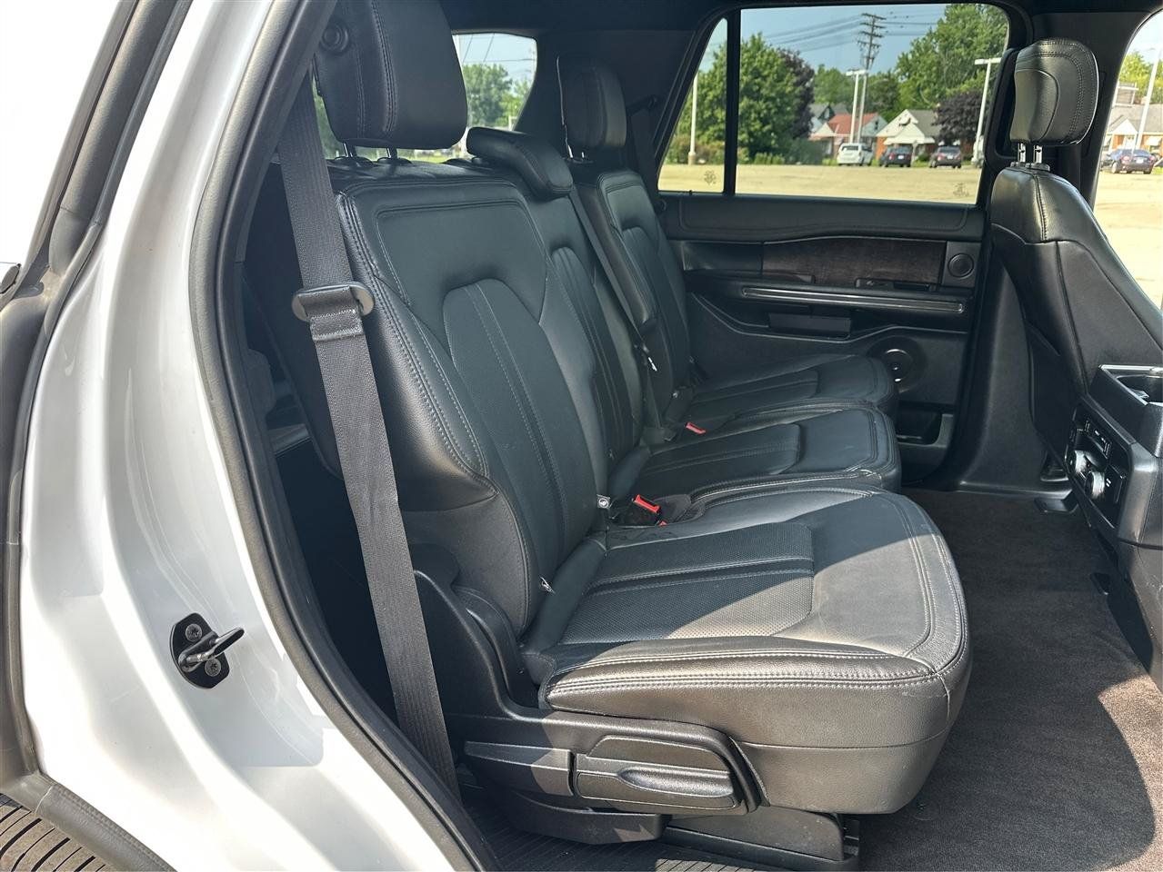 Used 2020 Ford Expedition Limited AWD/4WD image 36