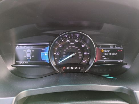 Used 2019 Ford Explorer Limited w/ Class III Trailer Tow Package FWD image 22