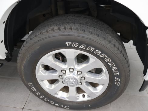 Used 2022 RAM 2500 Laramie AWD/4WD image 3