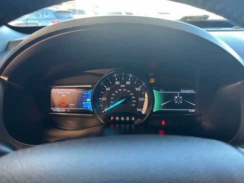 Used 2017 Ford Explorer XLT w/ Equipment Group 202A image 38