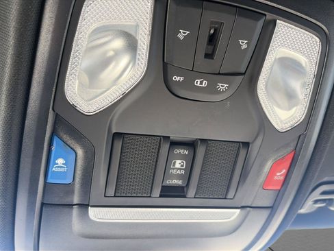 Used 2023 RAM 1500 Big Horn AWD/4WD image 23