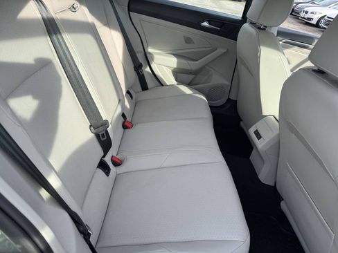 Used 2019 Volkswagen Jetta SEL FWD image 16