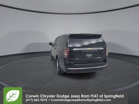Used 2024 Chevrolet Suburban LT image 12