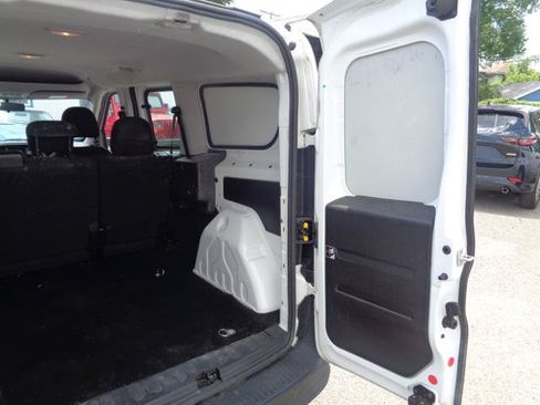 Used 2019 RAM ProMaster City Tradesman FWD image 14