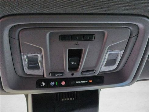 Used 2025 Chevrolet Silverado 1500 LT w/ Safety Package AWD/4WD image 22