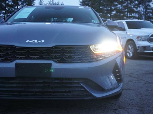 Used 2022 Kia K5 LXS image 13