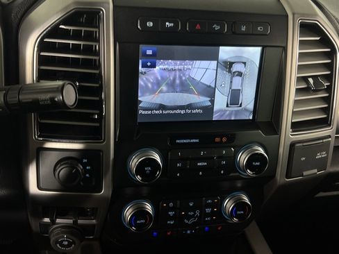 Used 2021 Ford F450 Platinum w/ FX4 Off-Road Package image 20