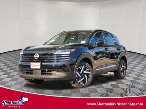 New 2026 Nissan Kicks SV image 1