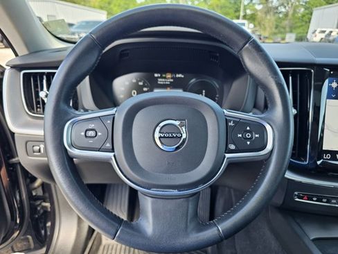 Used 2020 Volvo XC60 T8 Momentum w/ Premium Package AWD/4WD image 19