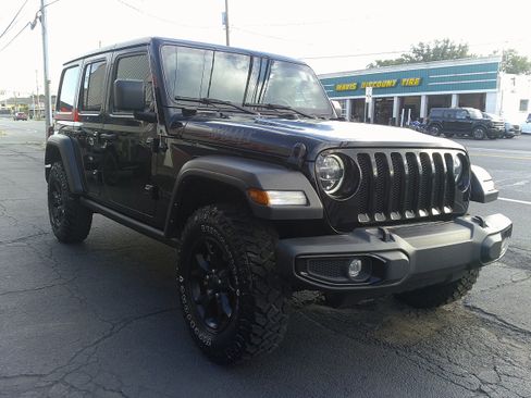 Used 2021 Jeep Wrangler Unlimited Sport image 7