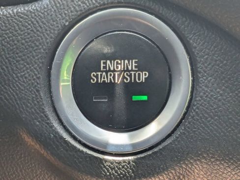 Used 2021 Chevrolet Equinox LT w/ Driver Convenience Package FWD image 15