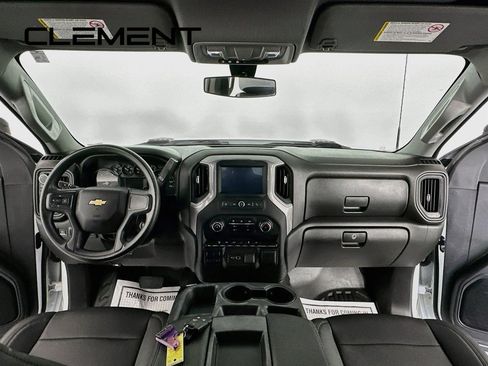 Used 2023 Chevrolet Silverado 2500 W/T w/ WT Convenience Package AWD/4WD image 12