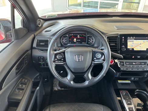 Used 2023 Honda Passport Elite image 10