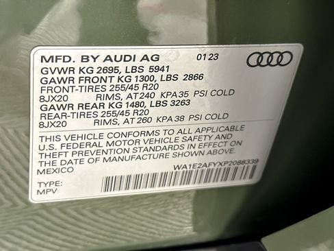 Used 2023 Audi Q5 e Premium Plus w/ Premium Plus Package image 27